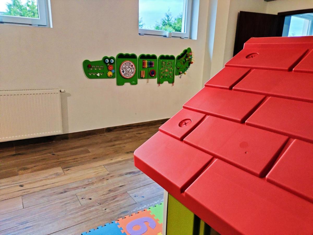 Agroturystyka Jodlowa - Rodzinne Apartamenty W Centrum Gor Swietokrzyskich - Sala Zabaw, Zwierzeta, Bilard Krajno-Zagorze Екстер'єр фото