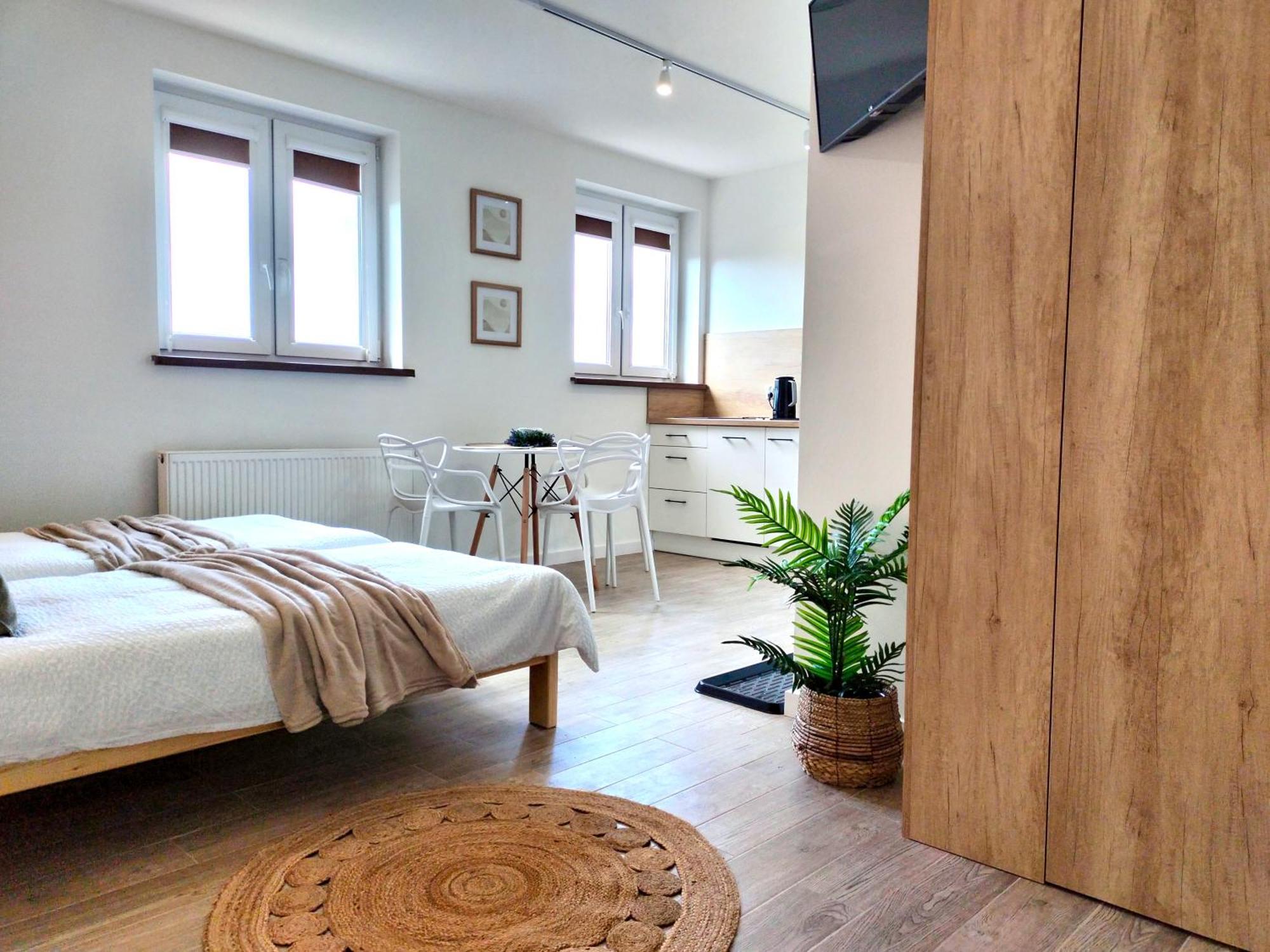 Agroturystyka Jodlowa - Rodzinne Apartamenty W Centrum Gor Swietokrzyskich - Sala Zabaw, Zwierzeta, Bilard Krajno-Zagorze Екстер'єр фото
