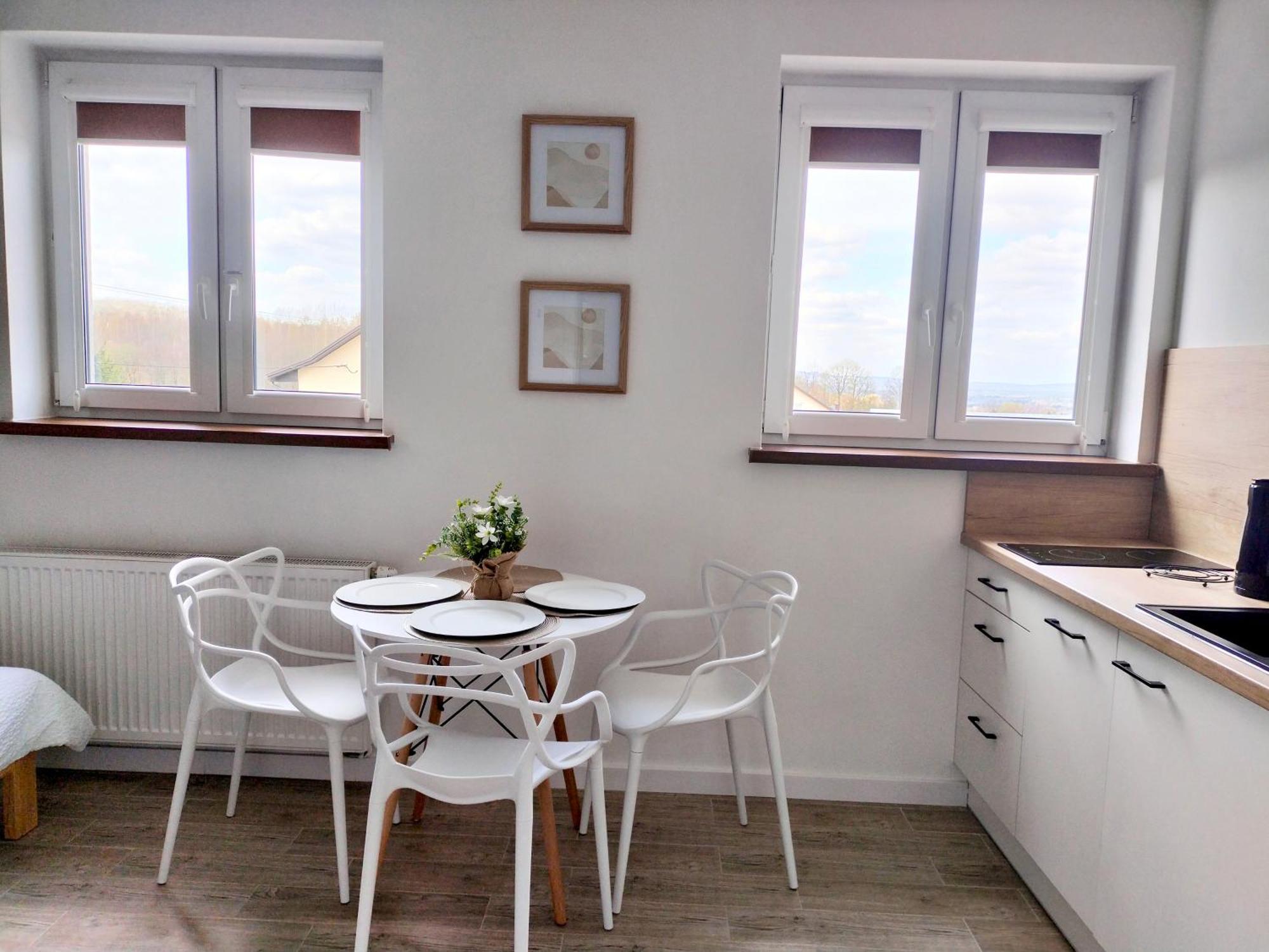 Agroturystyka Jodlowa - Rodzinne Apartamenty W Centrum Gor Swietokrzyskich - Sala Zabaw, Zwierzeta, Bilard Krajno-Zagorze Екстер'єр фото